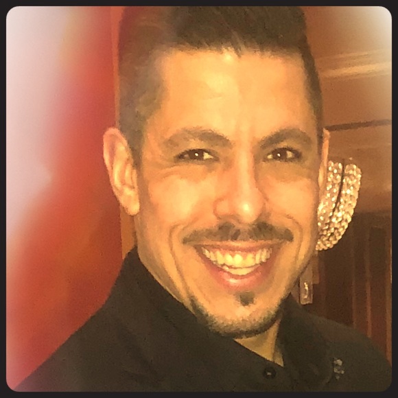 Meet your Posher, Nick - Picture 2 of 2